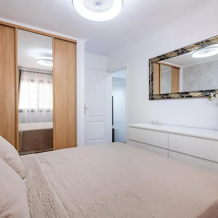 アパート Oasis San Eugenio By Altamar Homes *