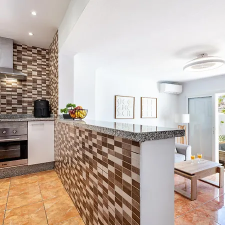 Oasis San Eugenio By Altamar Homes Appartement
