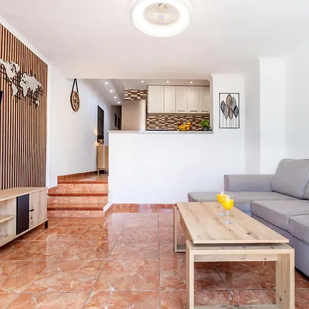 Oasis San Eugenio By Altamar Homes Appartement *